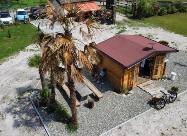 Parcheggio delle Camelie — Photo 5