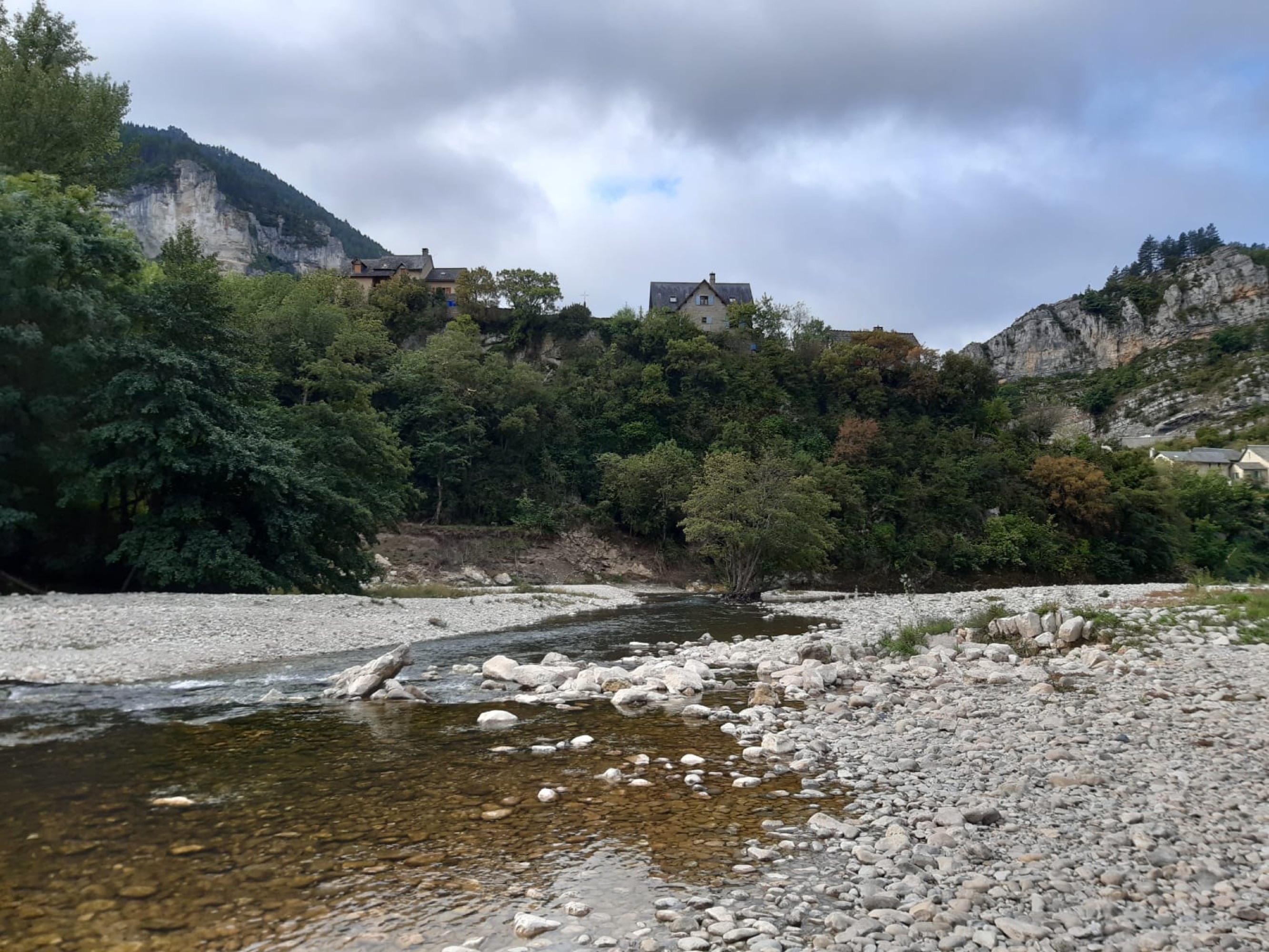 Parking de la Gravière — Ställplats in Gorges du Tarn Causses