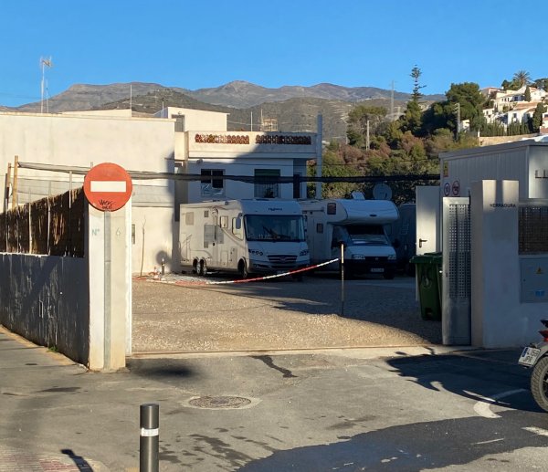 Área de Autocaravanas La Herradura — Photo 5