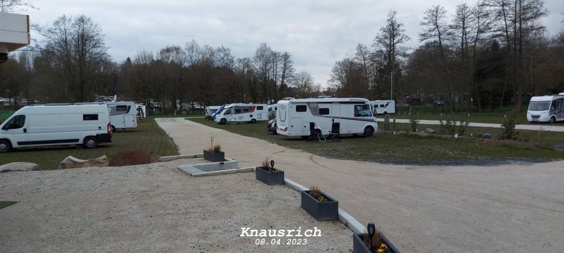 Wohnmobilpark Grünberg — Karavan Sitesi in Grünberg