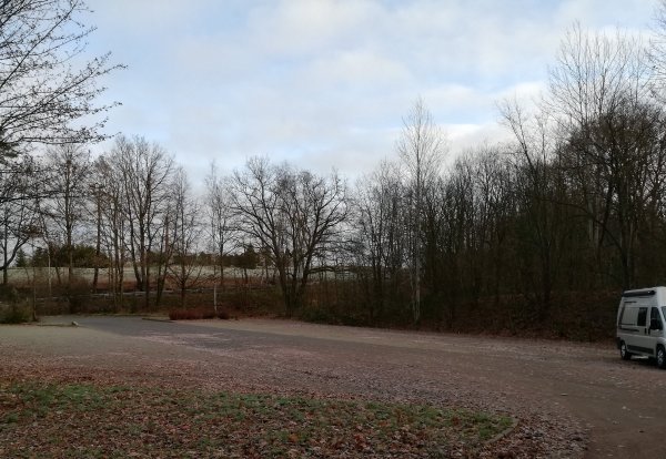 Übernachtungsparkplatz am Buskparkplatz Bad Schandau — Foto 6