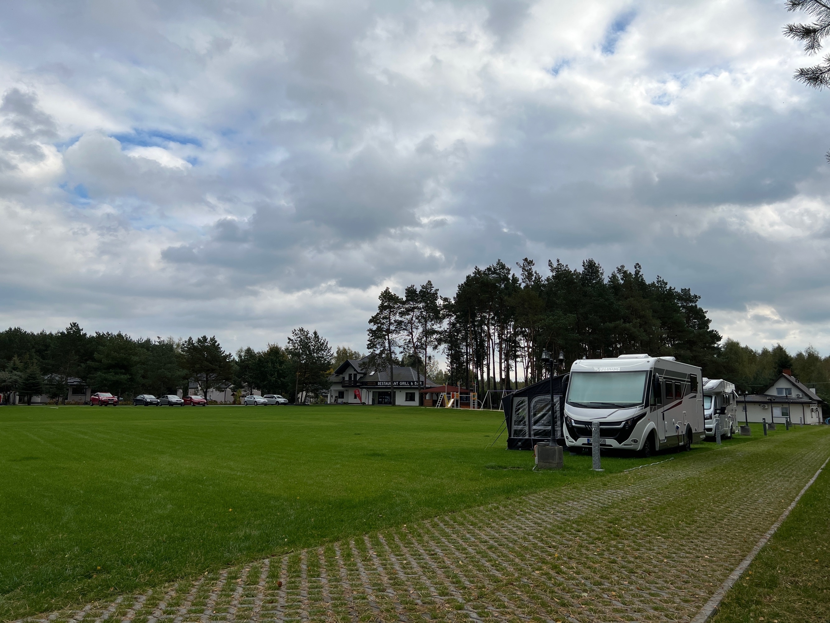Wakacyjna wioska Ngô — Camping in Grabce-Towarzystwo