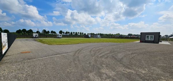 WOMO Stellplatz Eltern