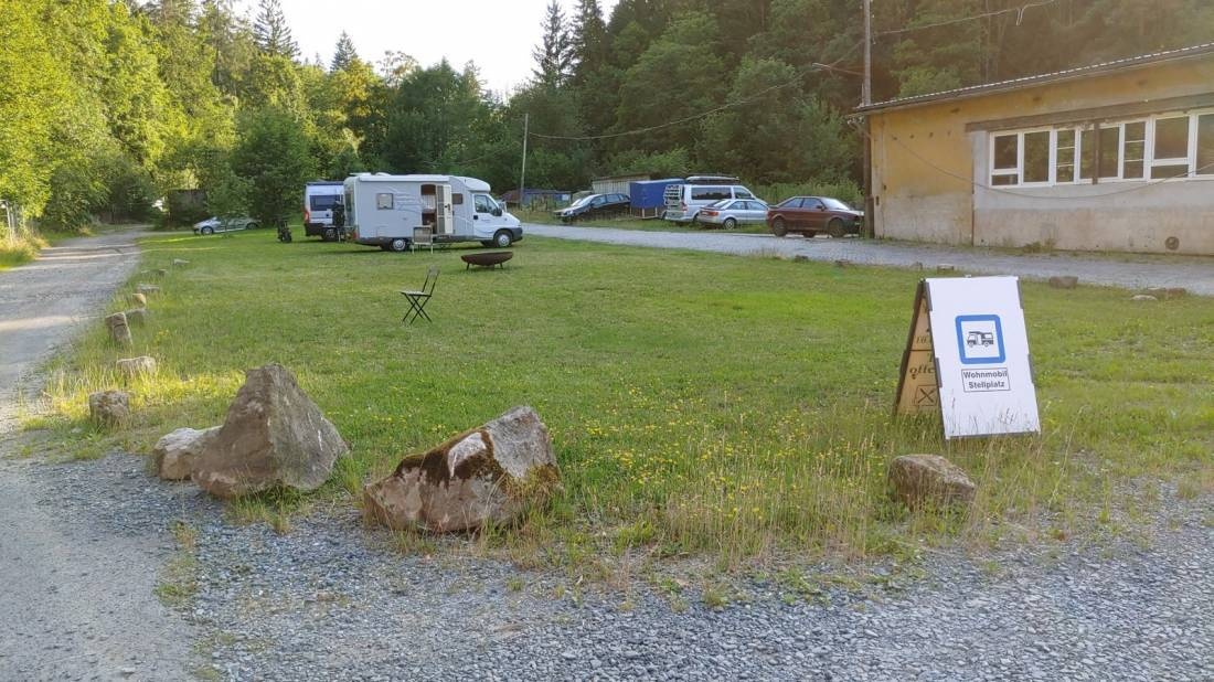 Stellplatz am alten Bahnhof — Bobilplass in 