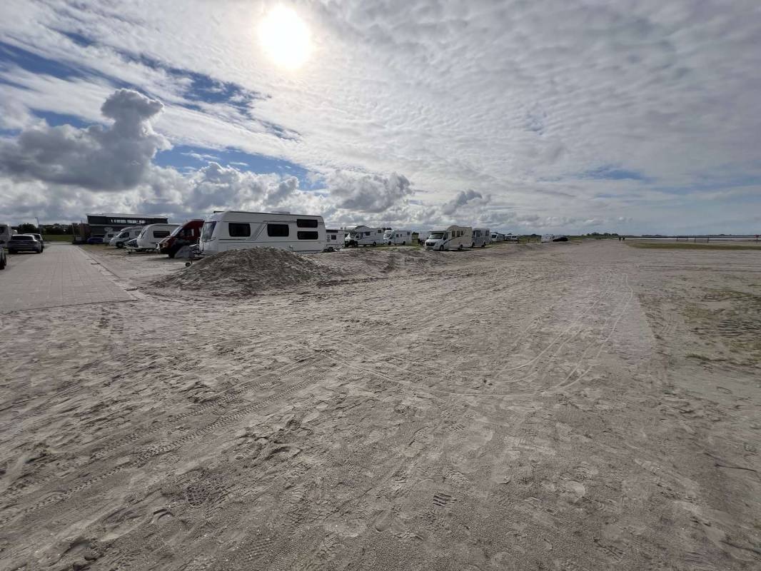 Stellplatz Bensersiel — Campervan Site in Esens