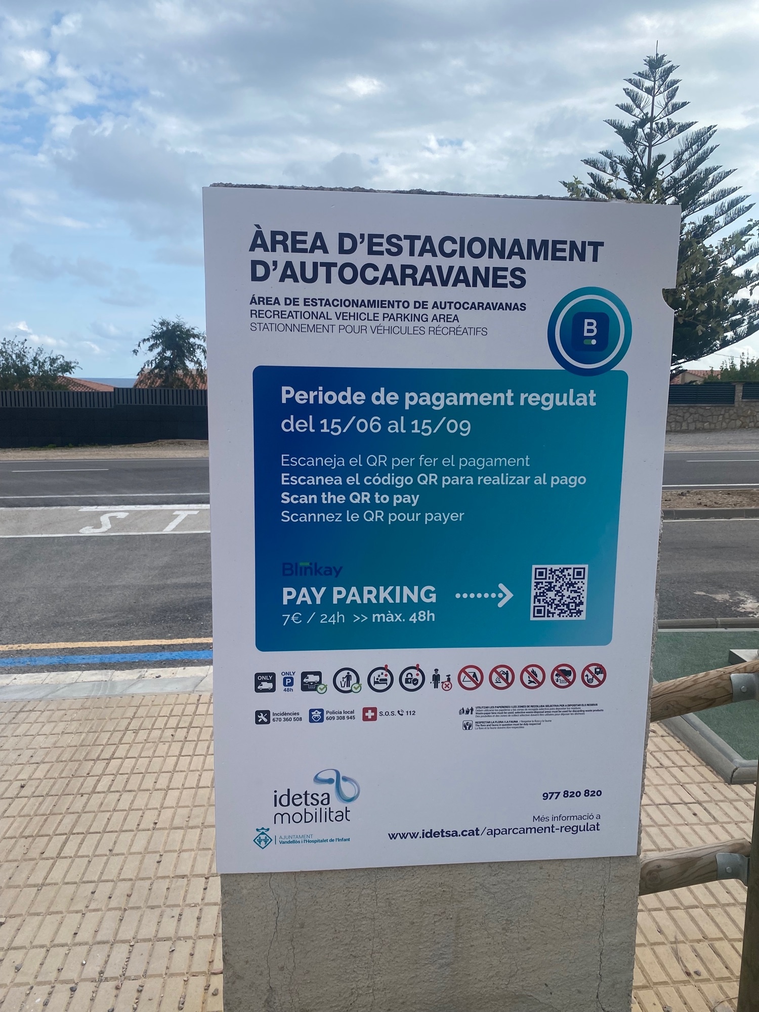 Àrea d'autocaravanes de l'Hospitalet de l'Infant — Stellplatz in L'Hospitalet de l'Infant, Tarragona