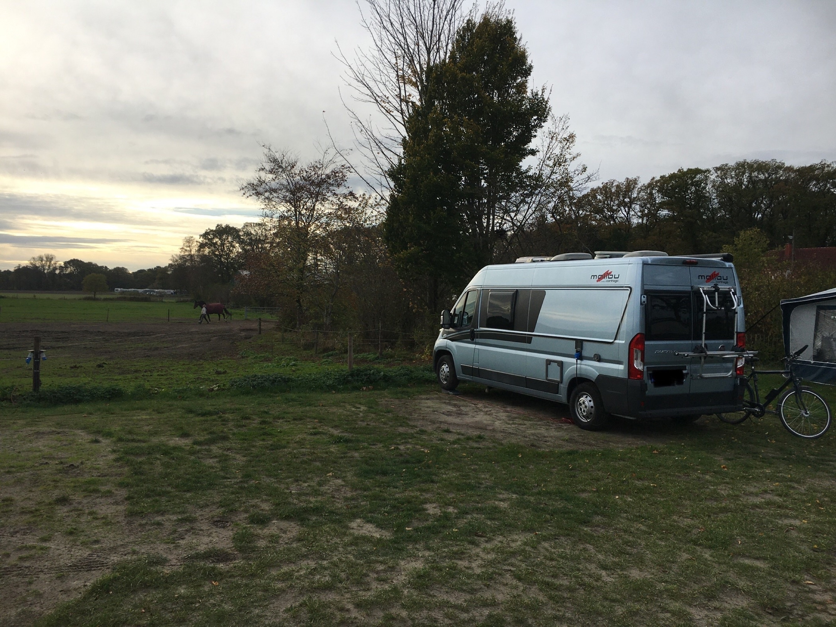 Bauernhof Fam. Funke — Bobilplass in Varel