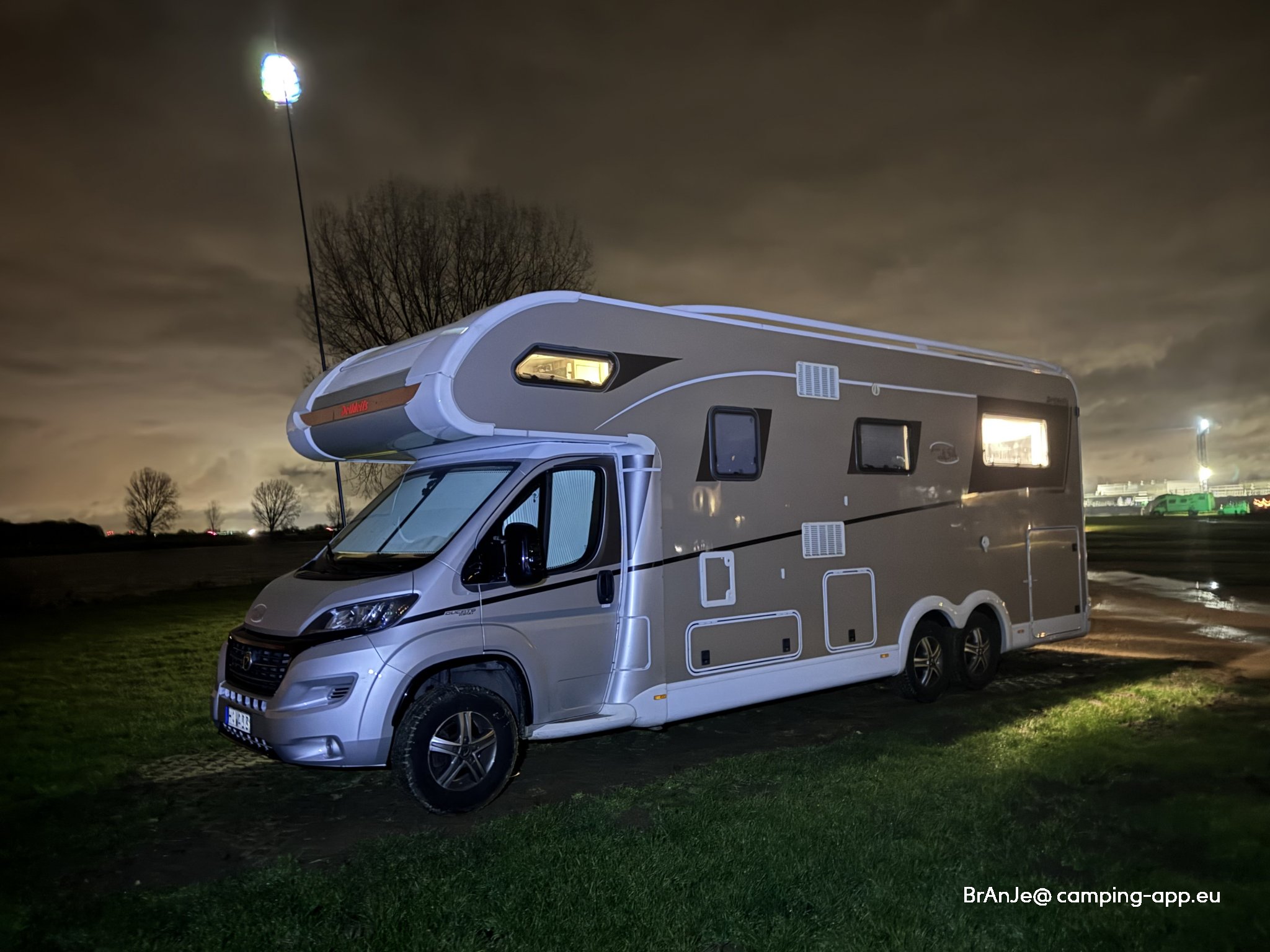 Camperplaats  Heusden — Foto 4