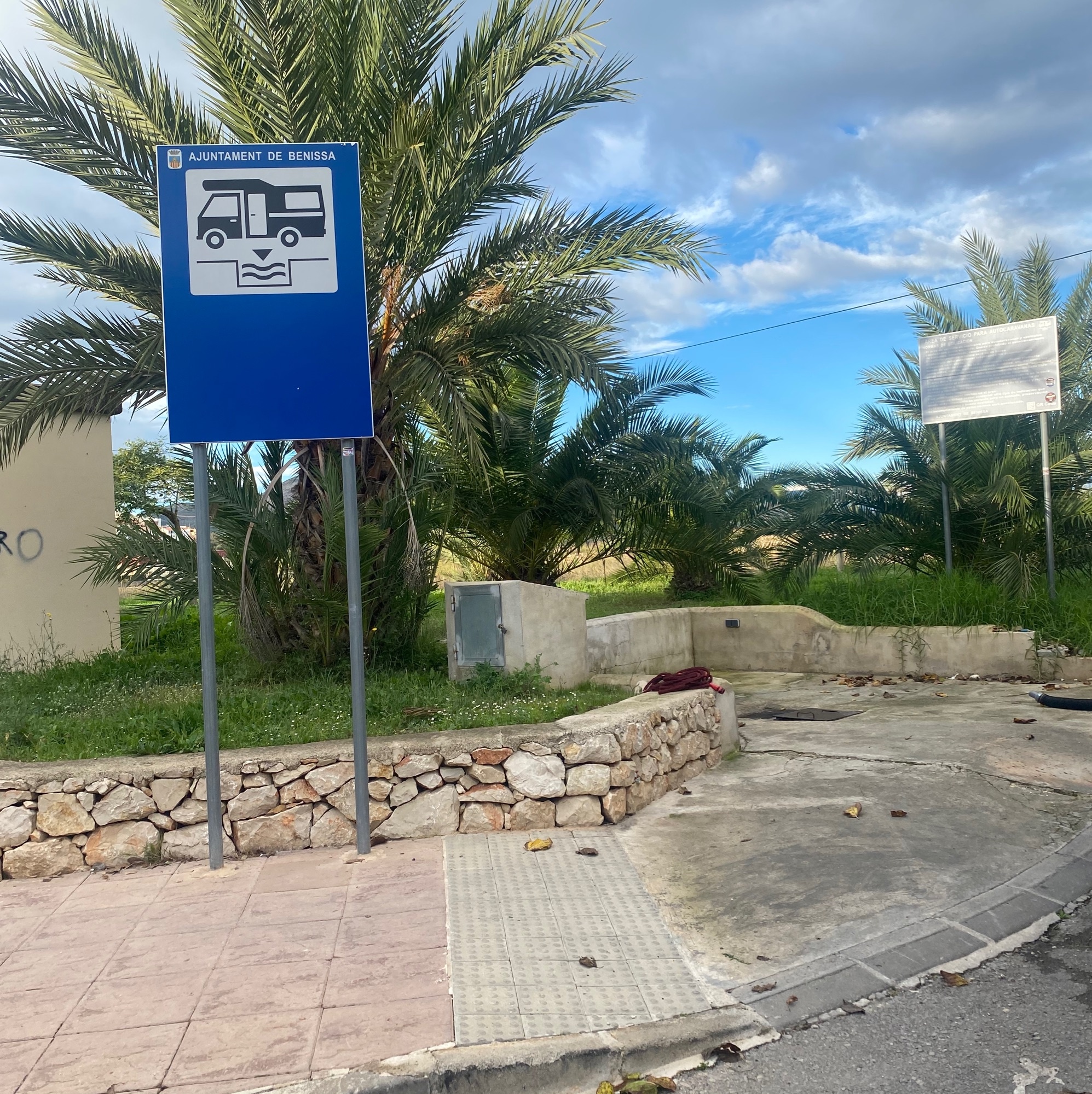 Area de Autocaravanas Benissa — Місце для кемперів in Benissa
