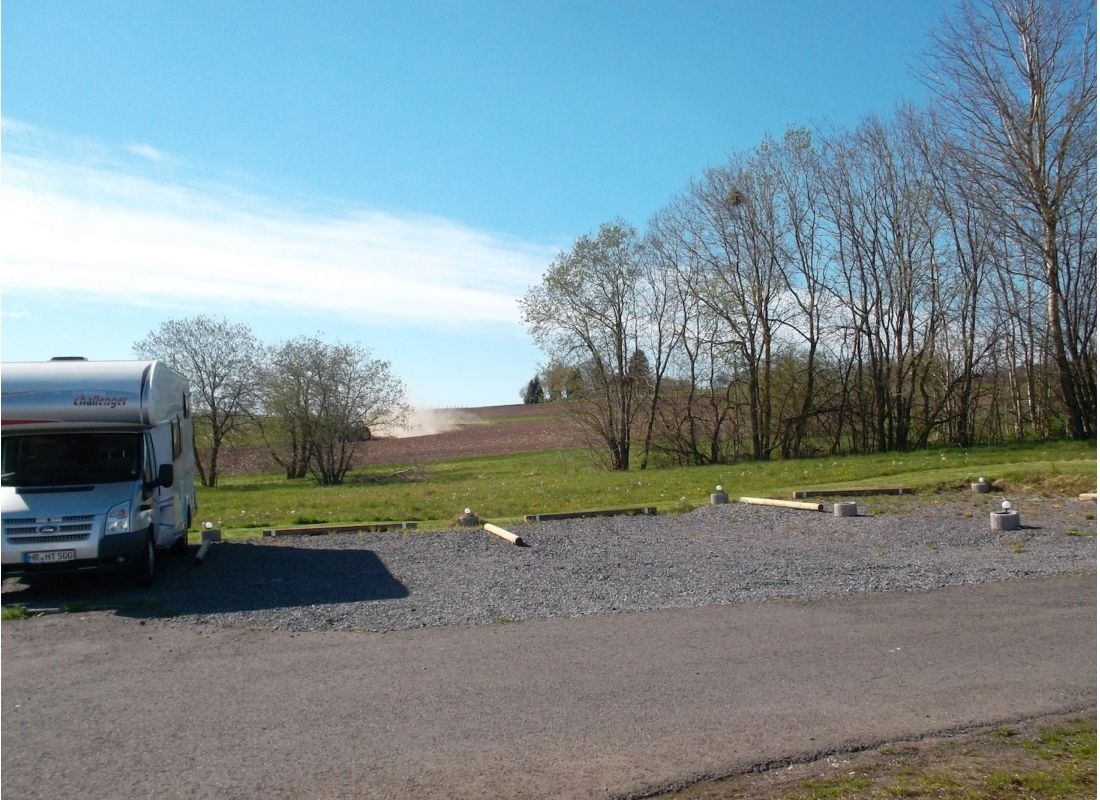 In den Riedwiesen — Aire camping car in Neukirchen