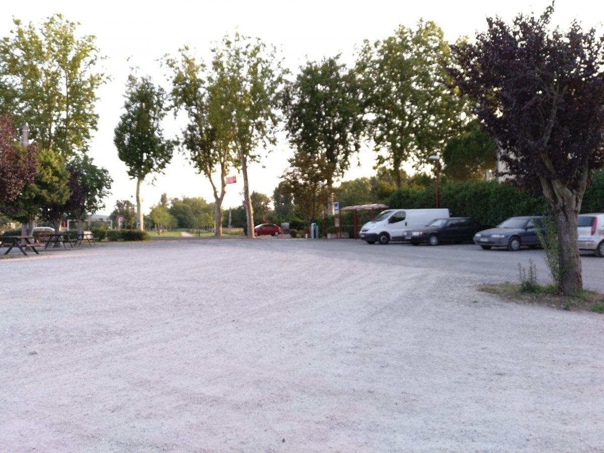 WoMo Stellplatz Lombez — Ställplats in Lombez