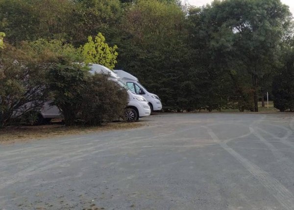 Aire de Camping-cars La Benate