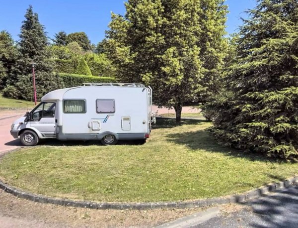 WoMo Stellplatz Cayrols