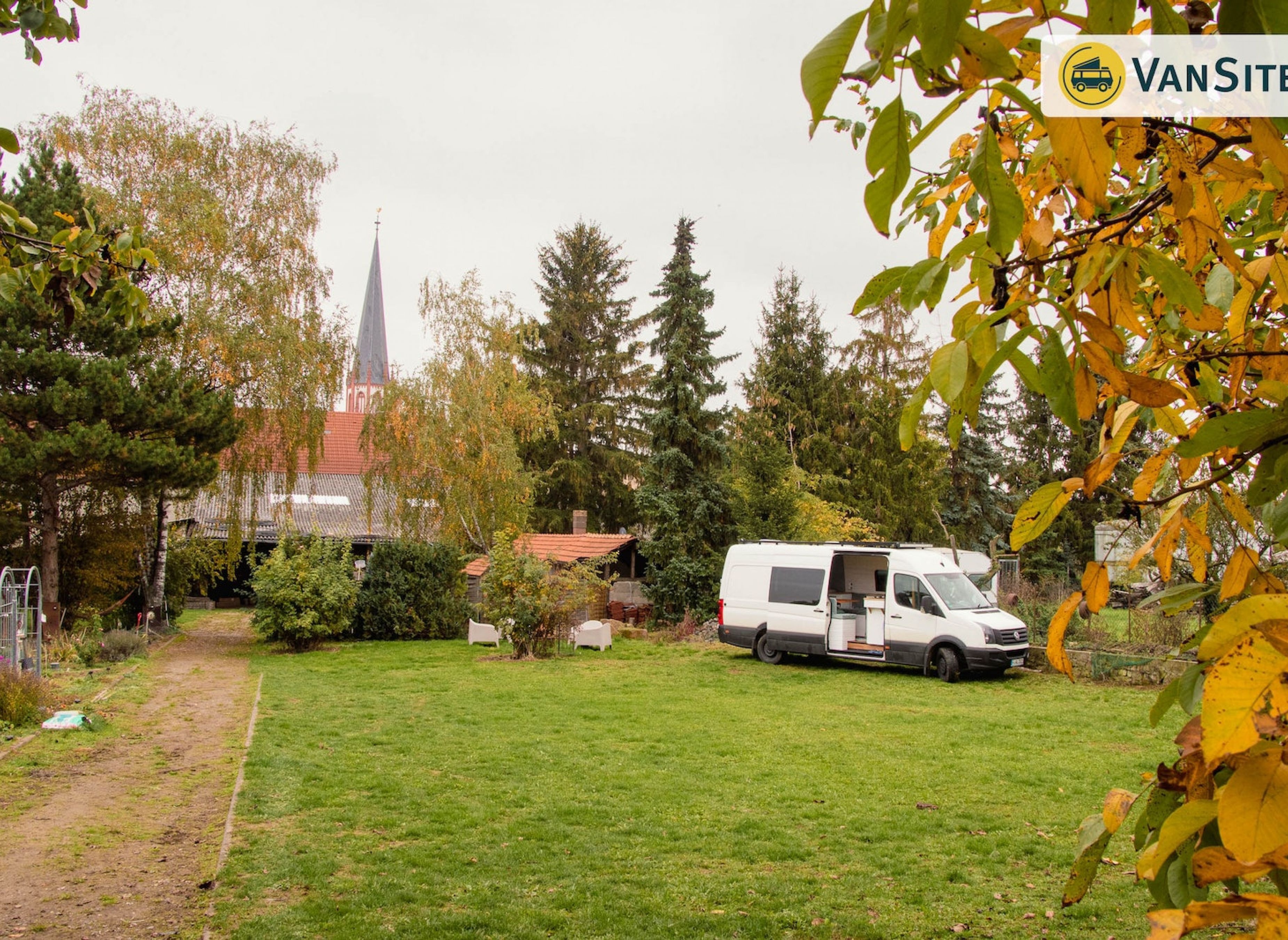 Gartenwiese auf dem Weingut — Winery in Armsheim