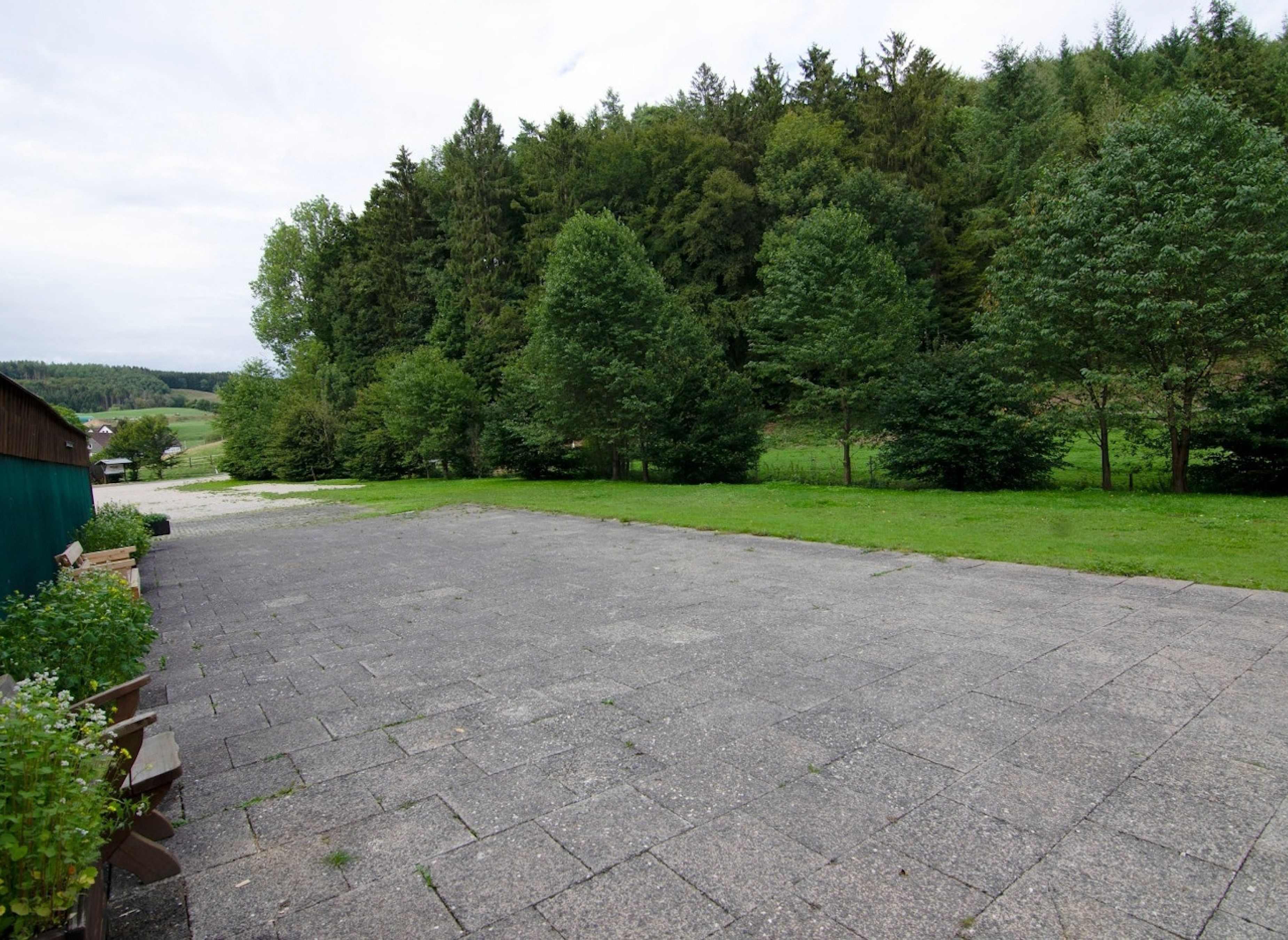 Naturcampingstellplatz " Am Naturschutzgebiet " im Sauerland — Camping in Lennestadt