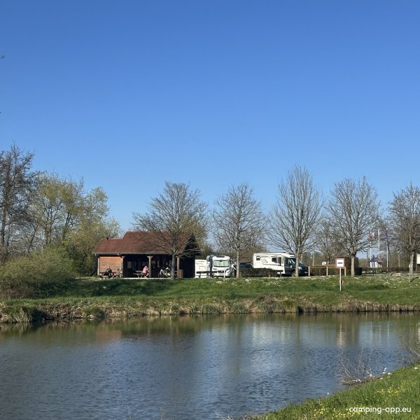 Stellplatz Montreux Château