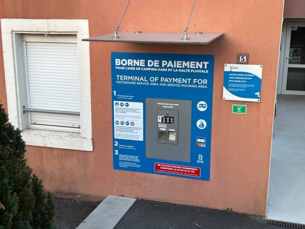 Stellplatz Montreux Château — Foto 2