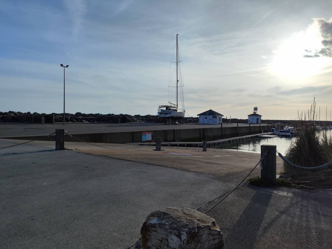 Stellplatz Talmont-Saint-Hilaire — Sítio para autocaravanas in Talmont-Saint-Hilaire