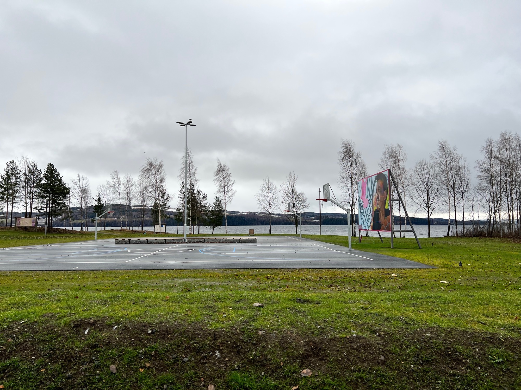 Stellplatz Mjøspromenaden — Campervan Site in 