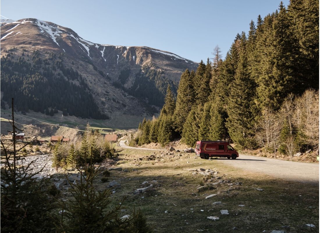 Stellplatz Cristallina — Campervan Site in Medel