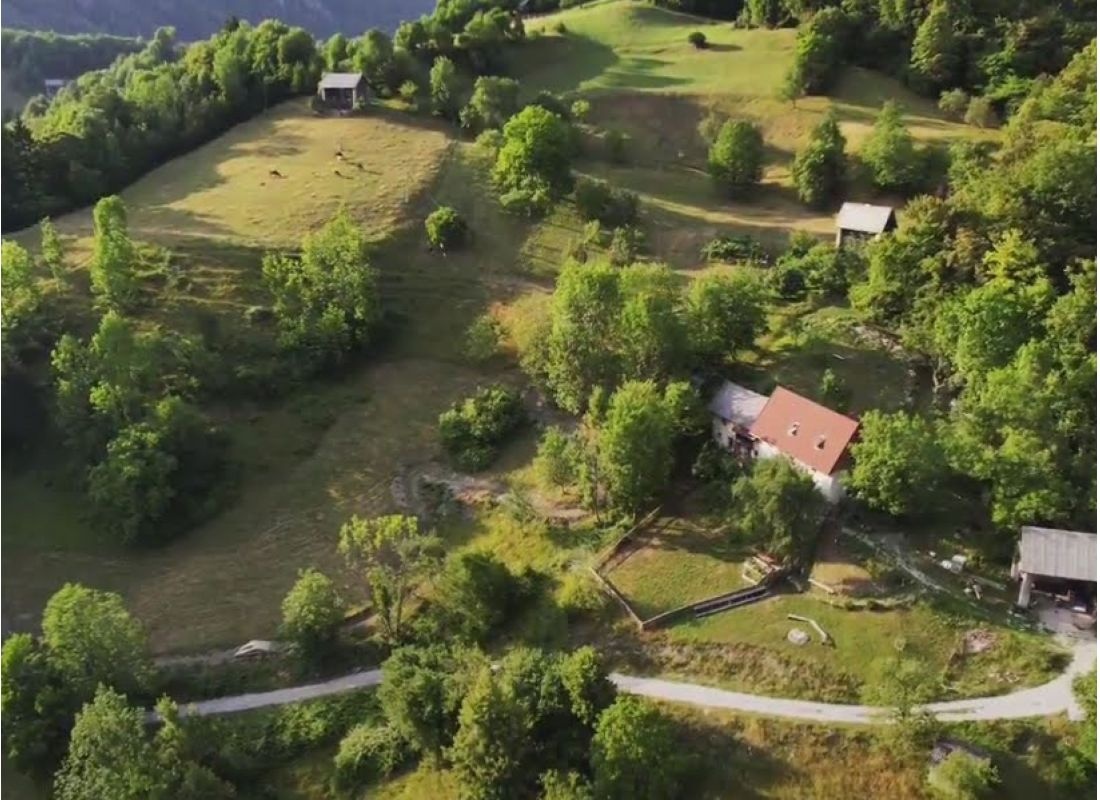 Off grid spot for max. 2 vehicles (4x4 only) — Stellplatz in 