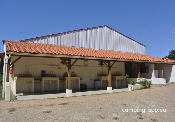Camping La Bergerie ** — Foto 2