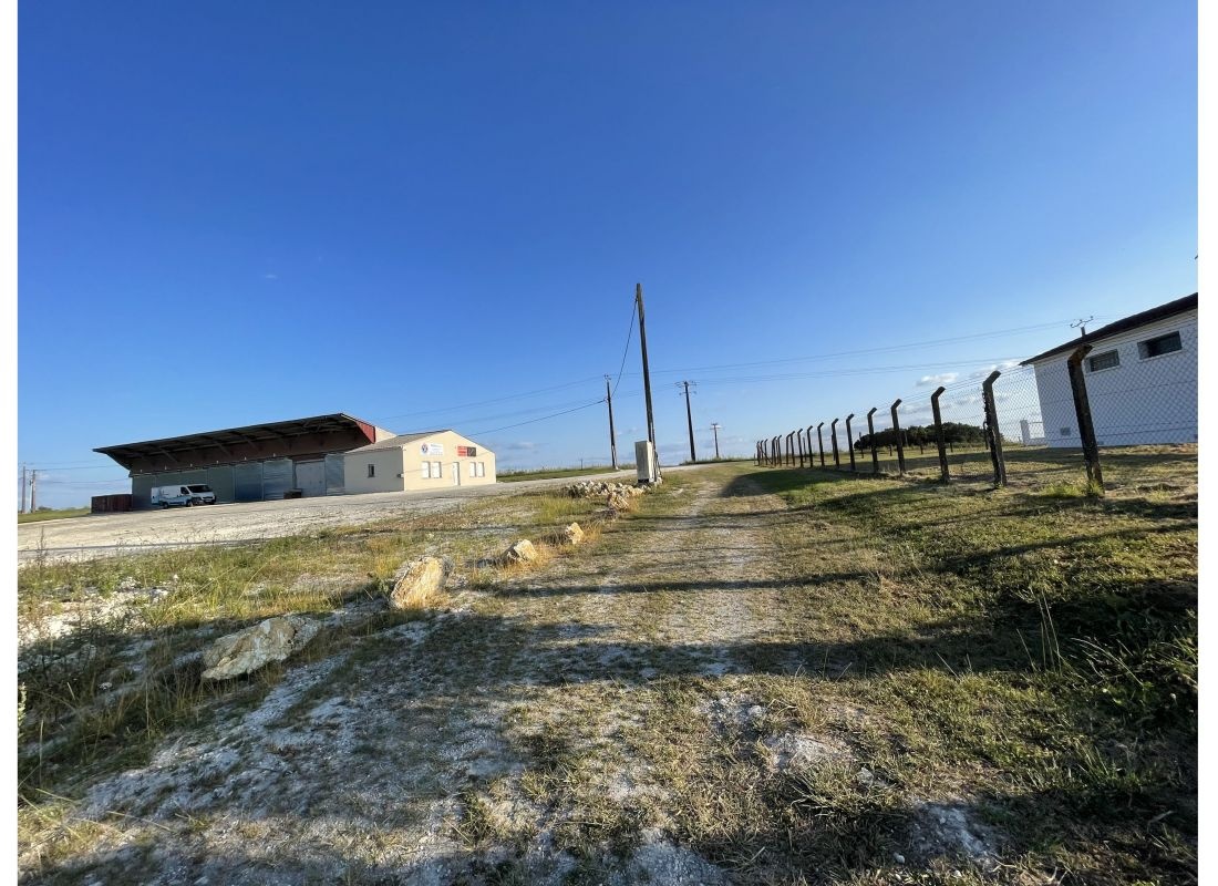 Rouffiac — Campervan Site in Rouffiac