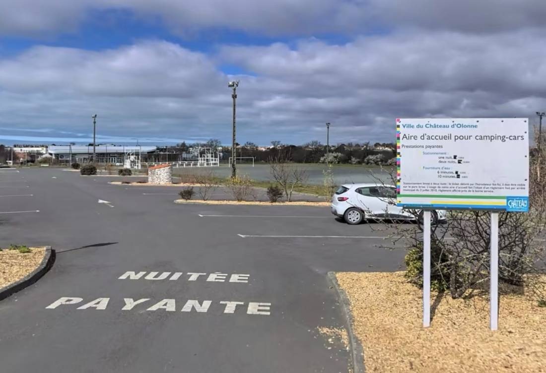 Stellplatz Château-d'Olonne — Area Autocaravanas in Château d'Olonne
