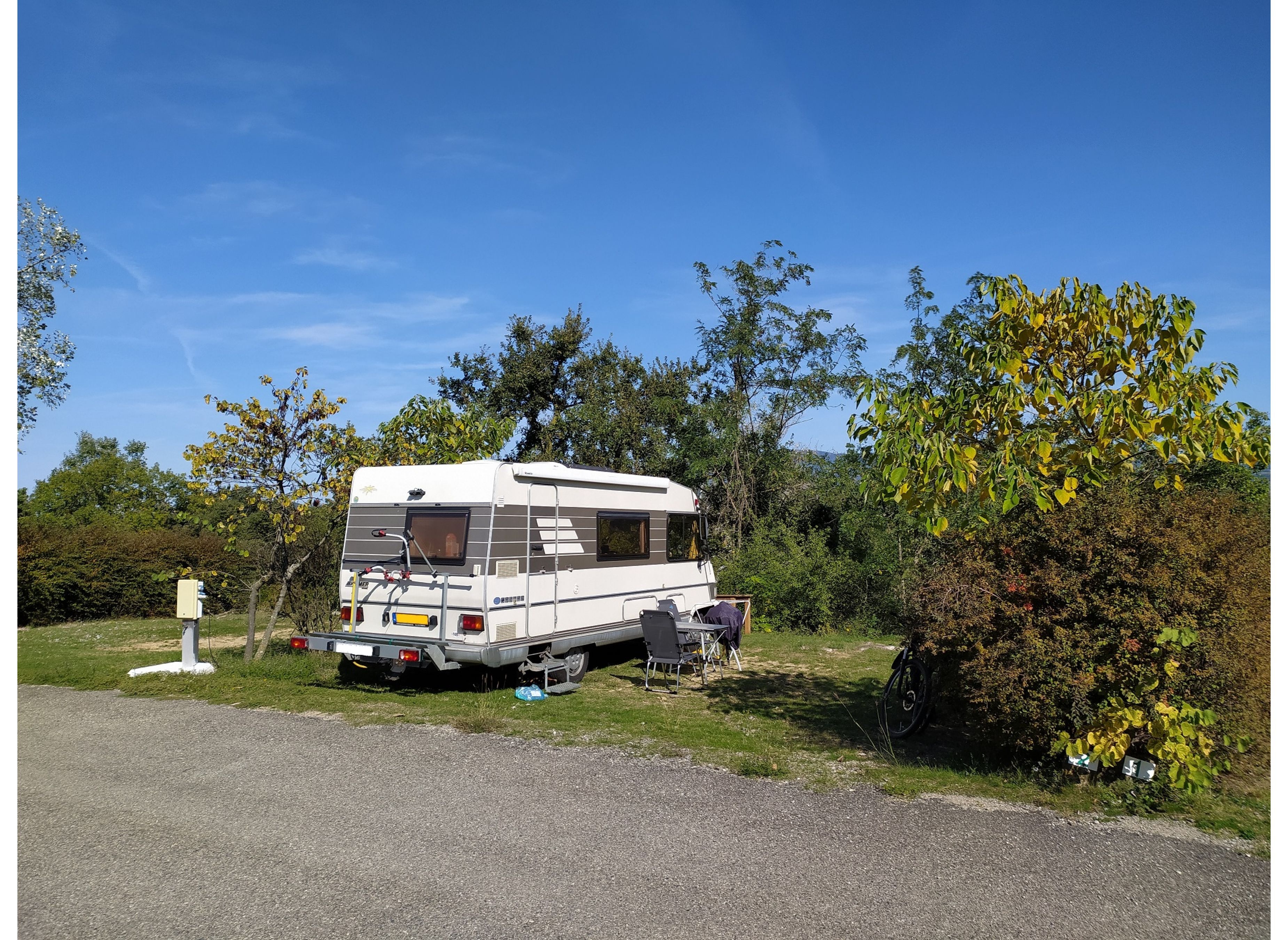 Camping Les 4 Saisons (Grâne) — Area Autocaravanas in Grane