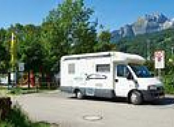 TCS Camping Gwatt Thunersee — Photo 2