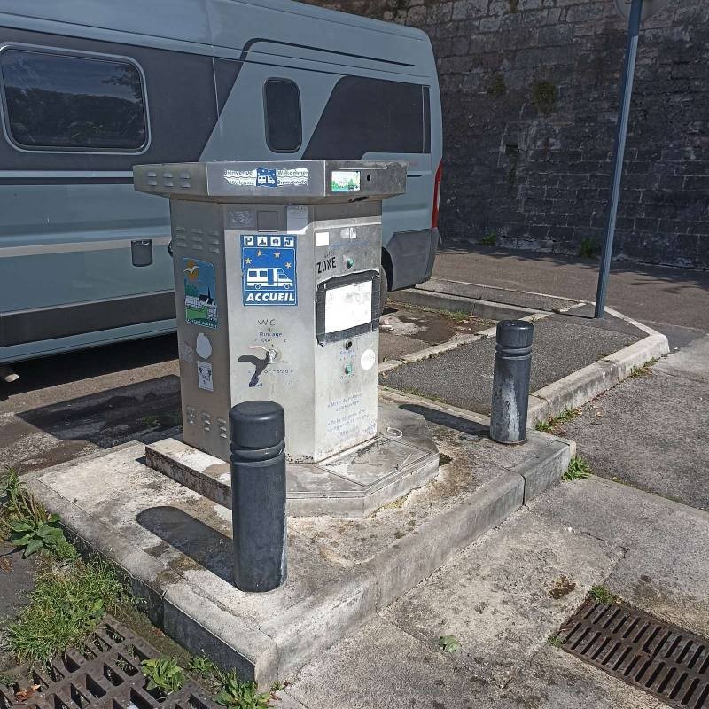 Stellplatz Besançon — Sítio para autocaravanas in Besançon