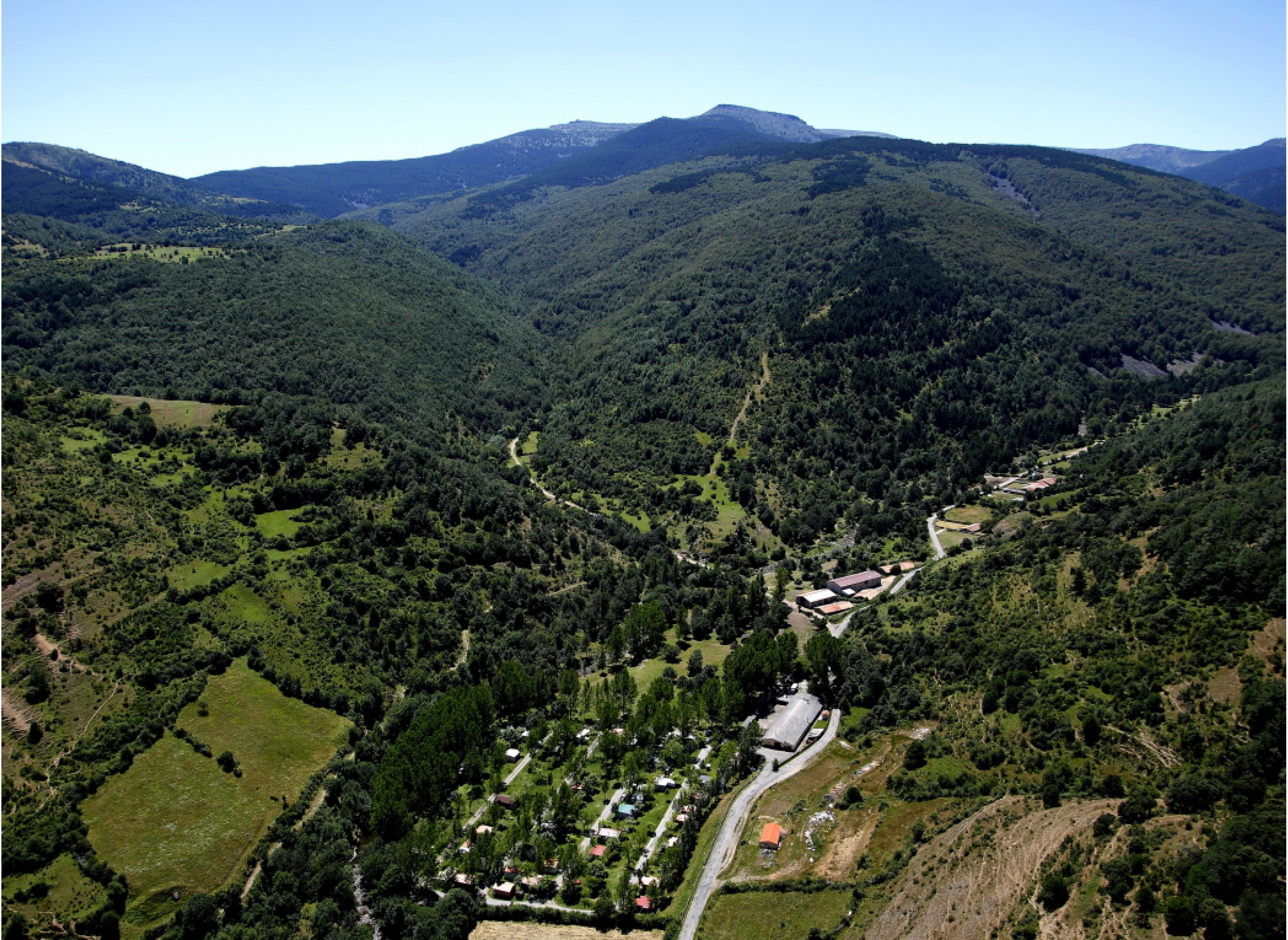 Camping Los Cameros — Sítio de acampamento in Villoslada de Cameros