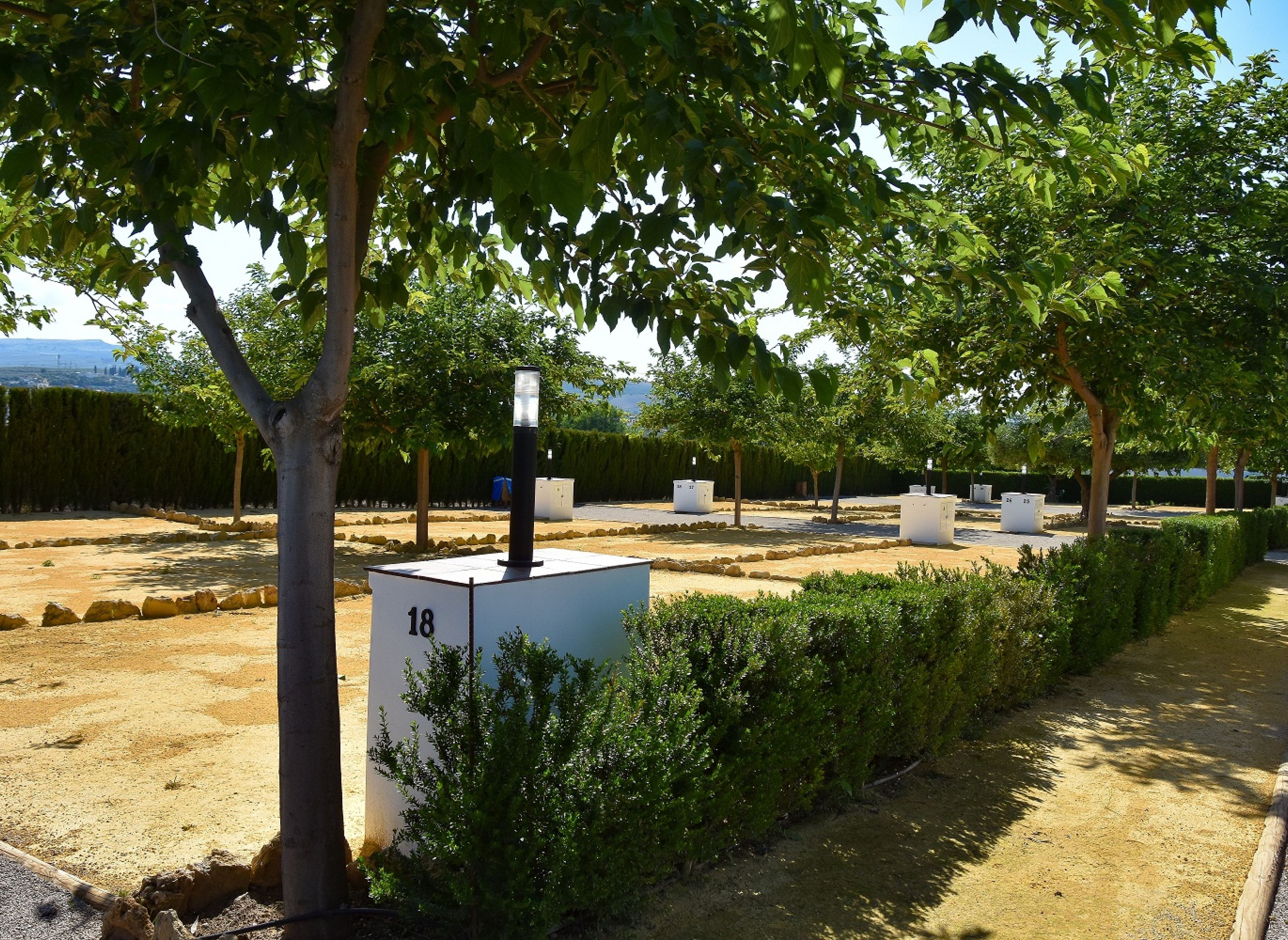 Camping el Nogalejo — Karavan Sitesi in Setenil de las Bodegas