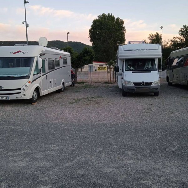 Stellplatz Bédarieux — Photo 3