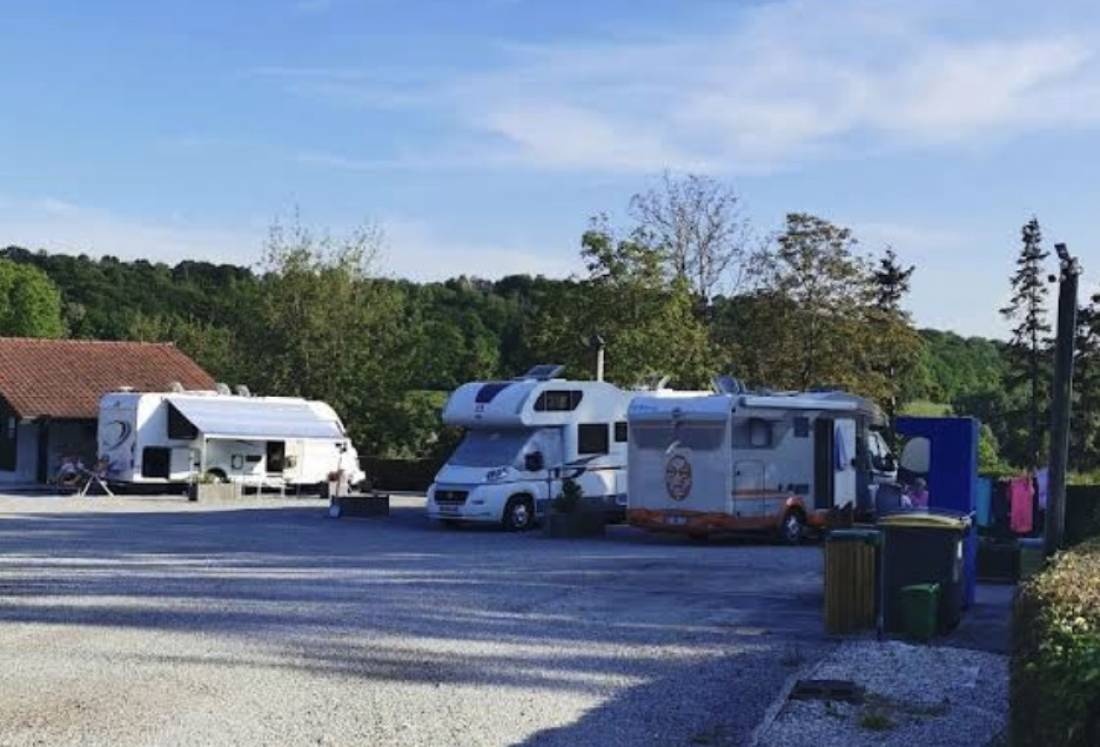 Stellplatz Embry — Area Autocaravanas in Embry