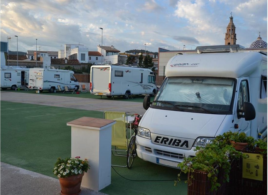 KM Zero Camper Park — Campingplatz in Alquería de la Condesa