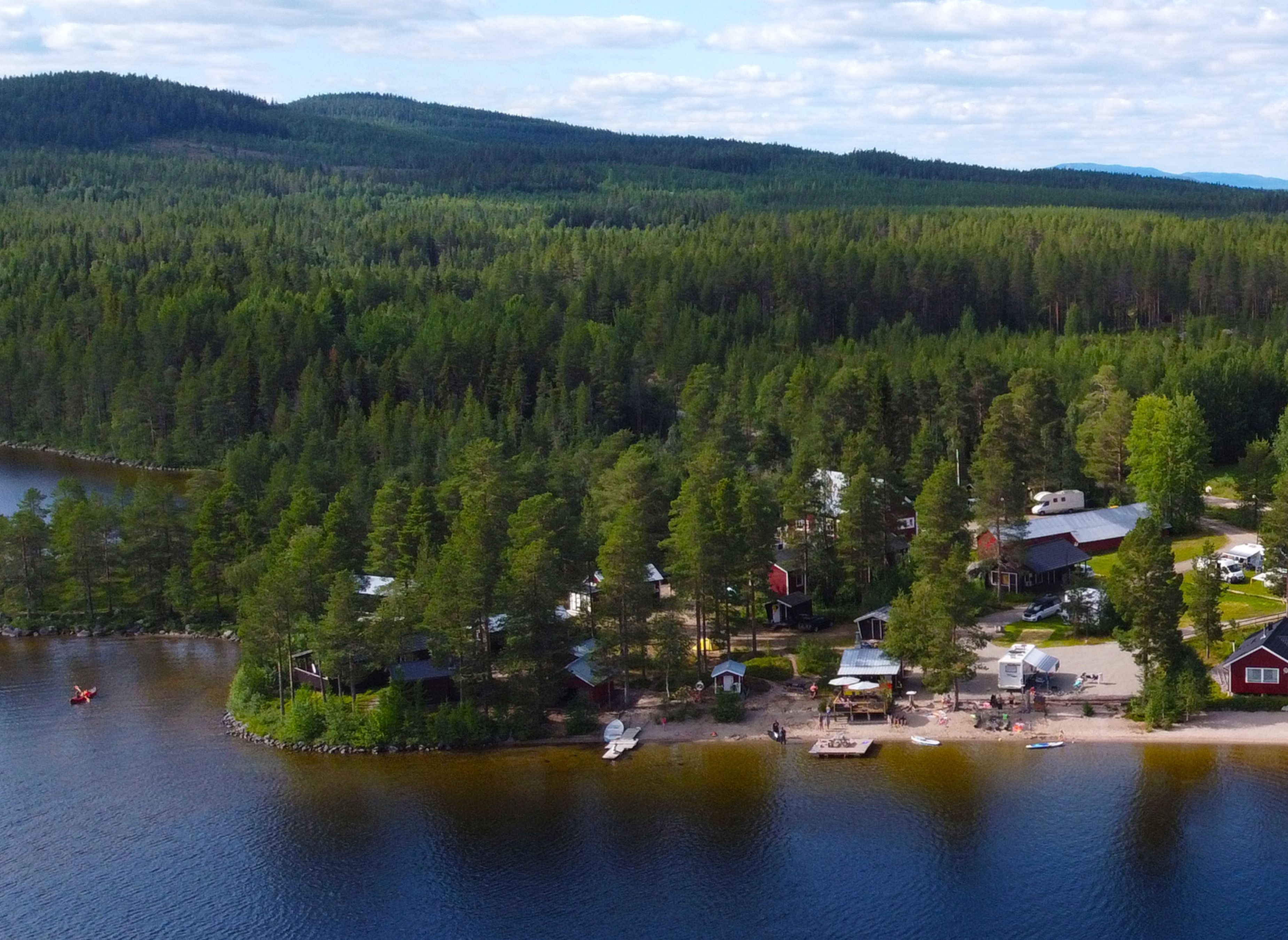 Sandsjögården Holiday Resort — Camperplaats in Sorsele V