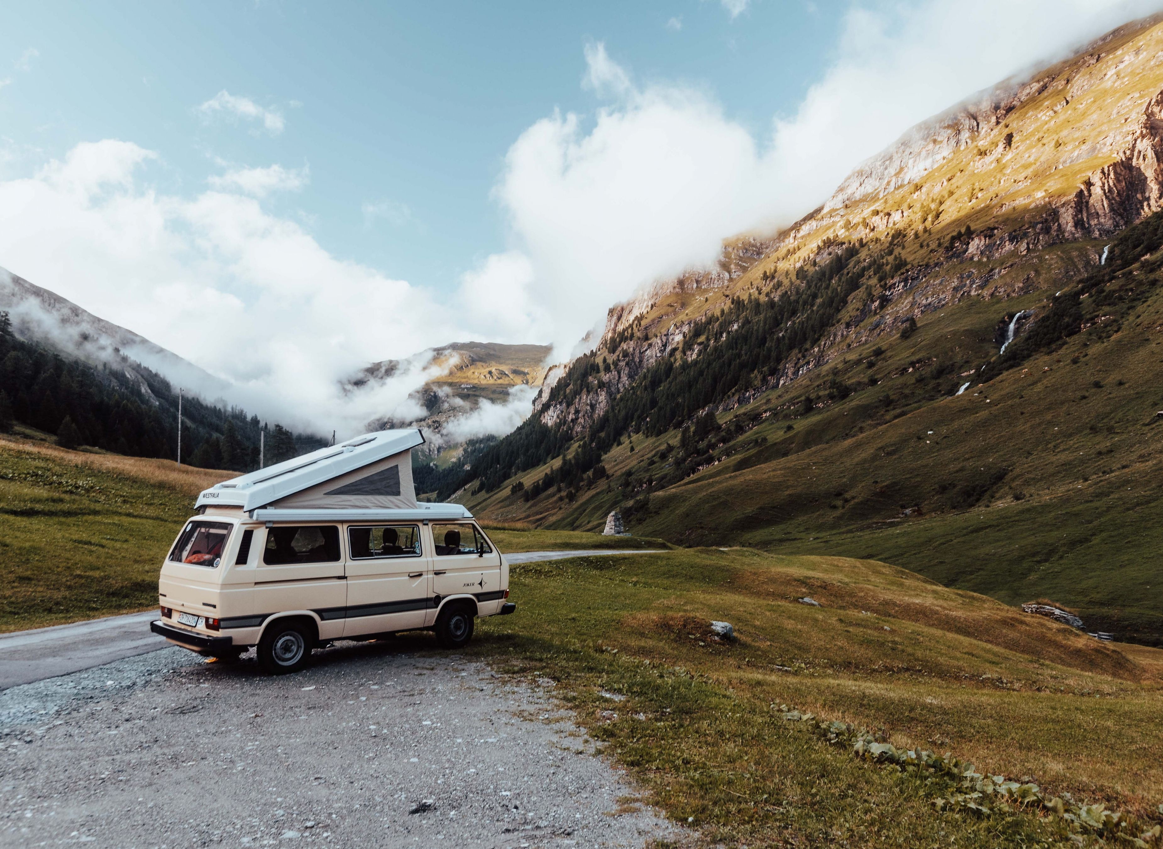 Madris, Parkplatz Hohenhaus — Camperplaats in Avers