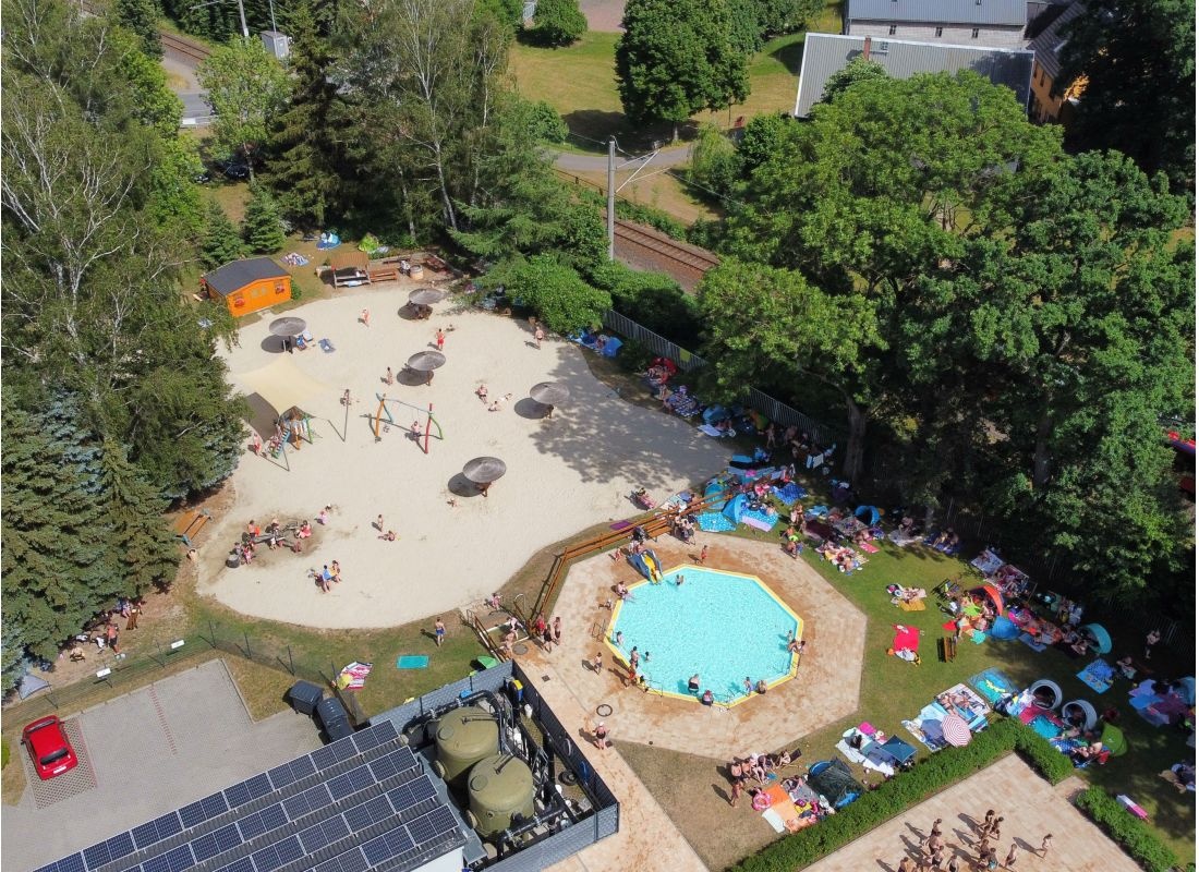 Zur Rutsche — Camping Site in Jahnsdorf/Erzgeb
