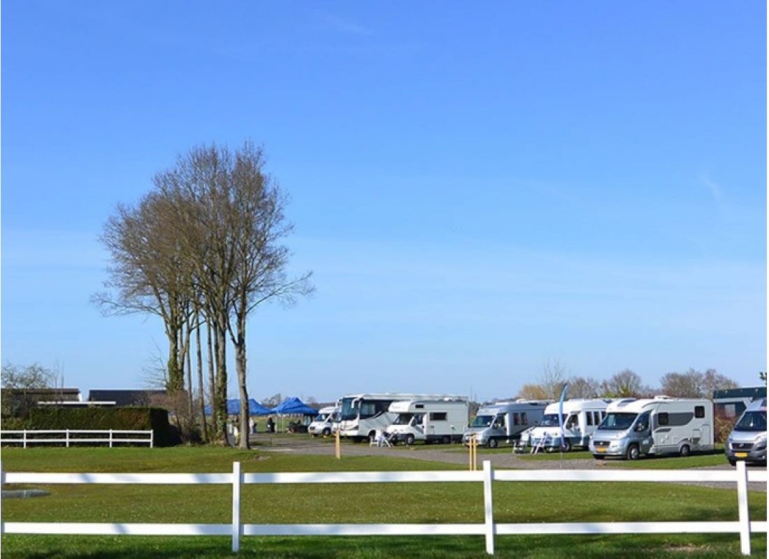 Camperplaats Vechtdal — Місце для кемпінгу in Nieuwleusen