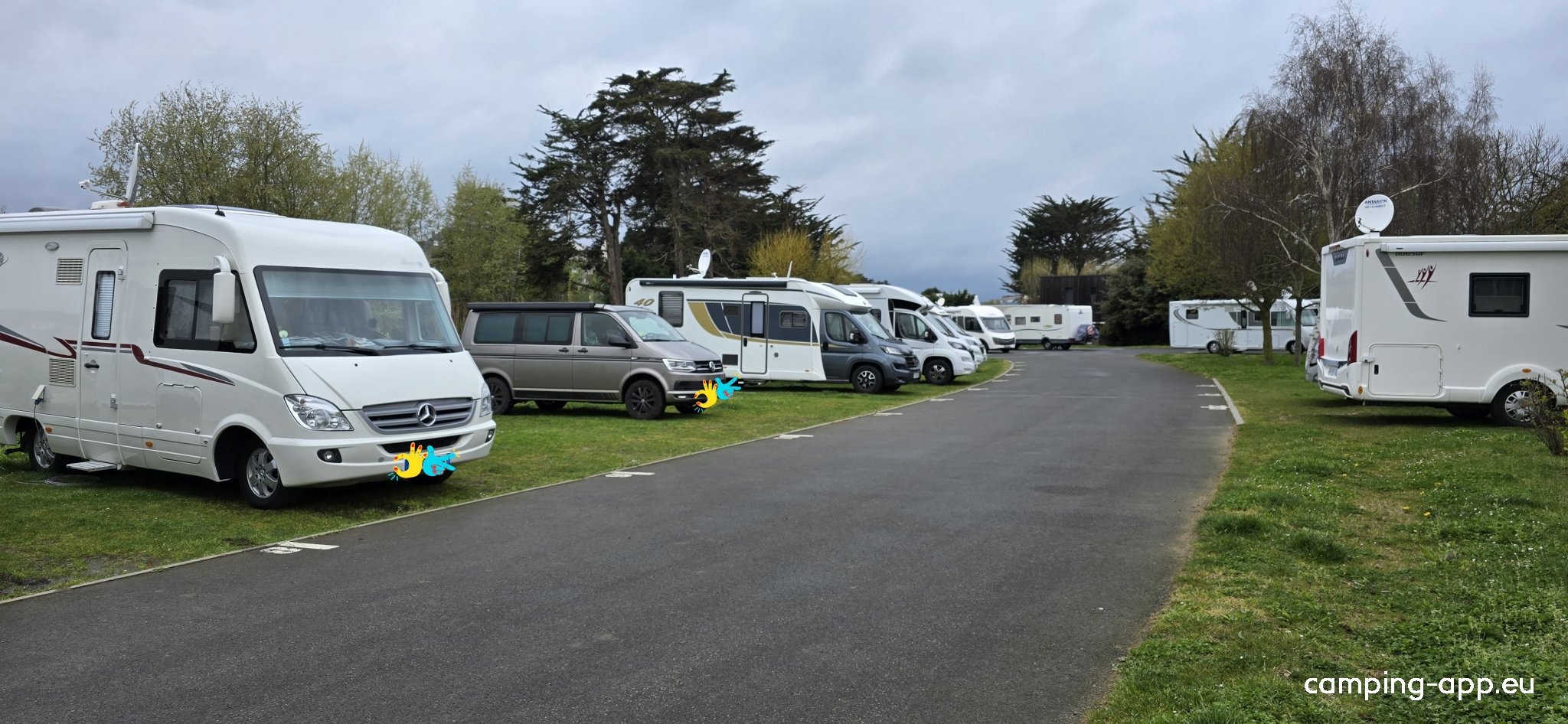 Stellplatz Pléneuf-Val-André — Camperplads in Pléneuf-Val-André