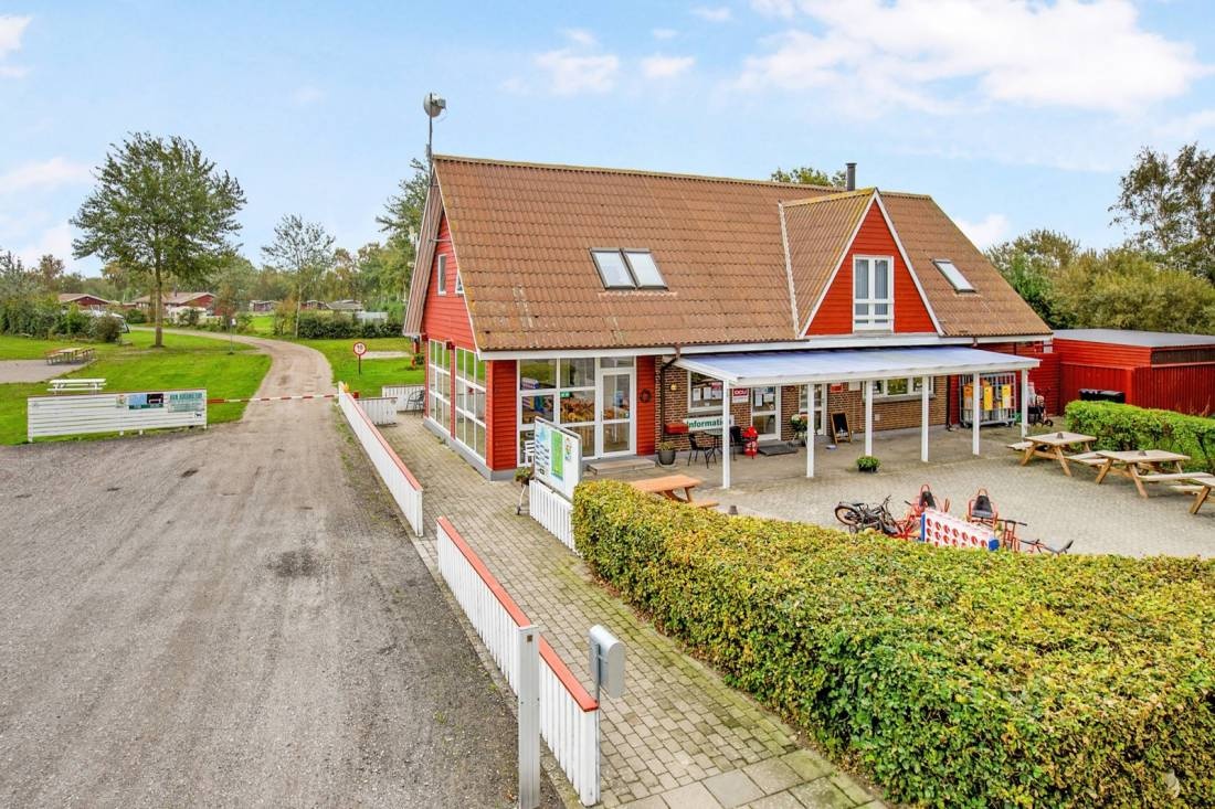 Camping Albuen Strand — Camping Site in Nakskov