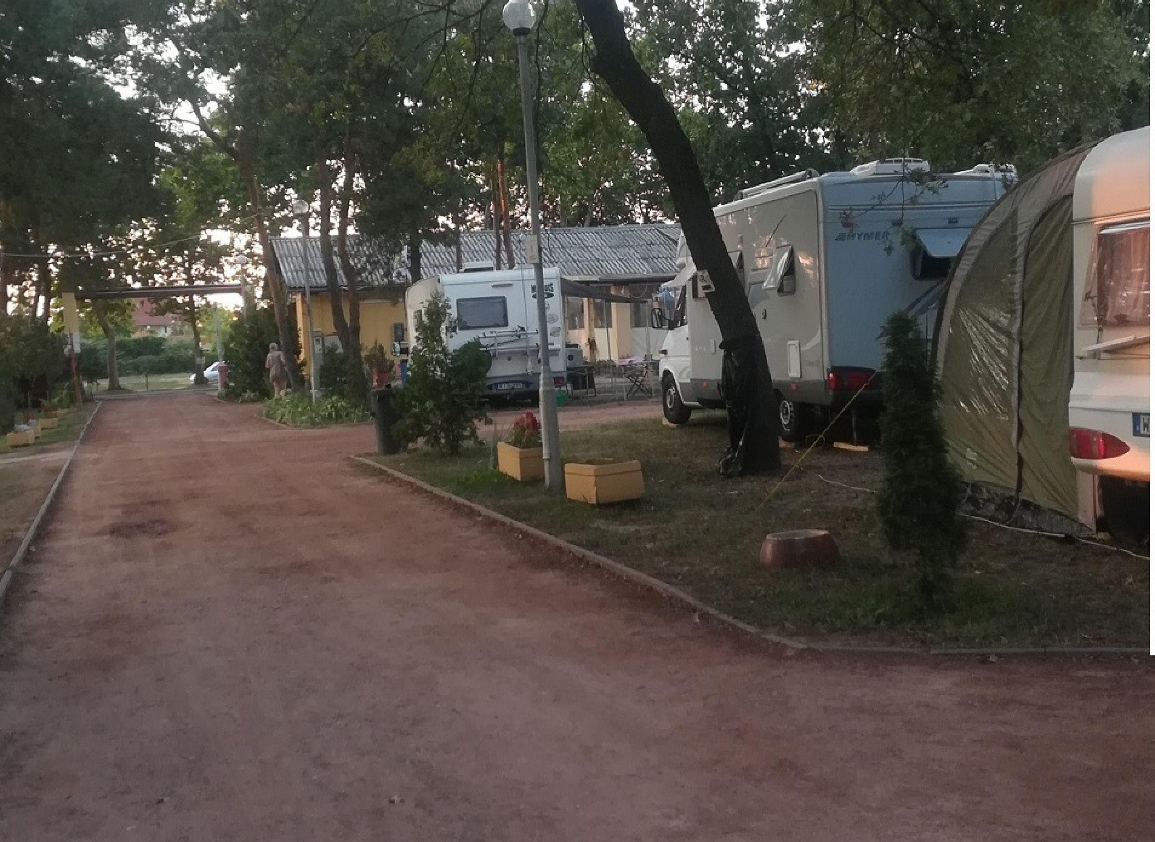 Kerekestelepi Kemping Debrecen Hungary — Camping Site in Debrecen