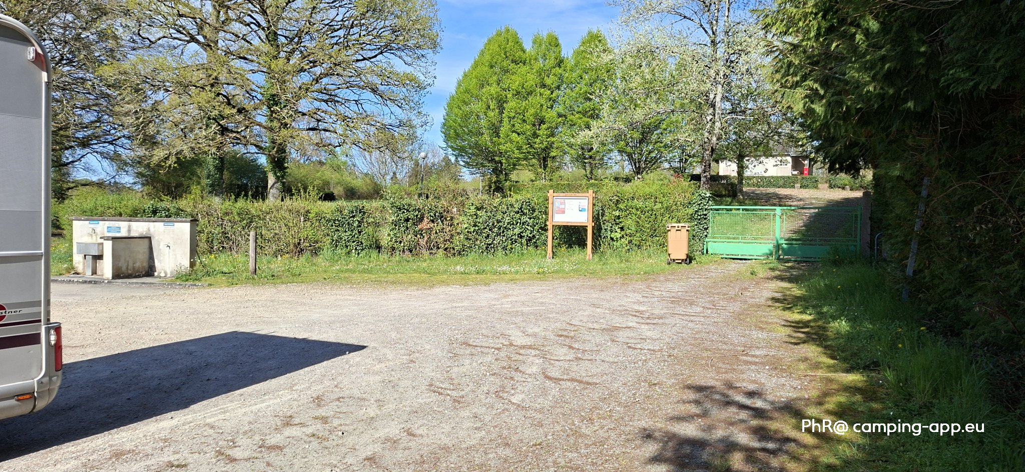 Stellplatz Saint-Dizier-Leyrenne