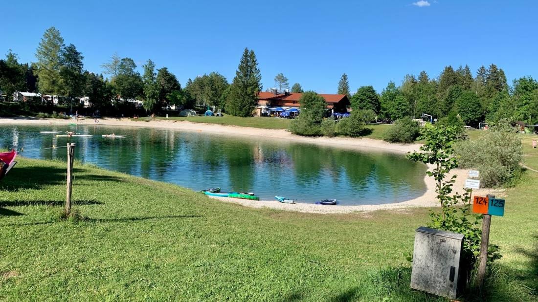 Campingplatz Königsdorf am Bibisee — Campingplass in Königsdorf