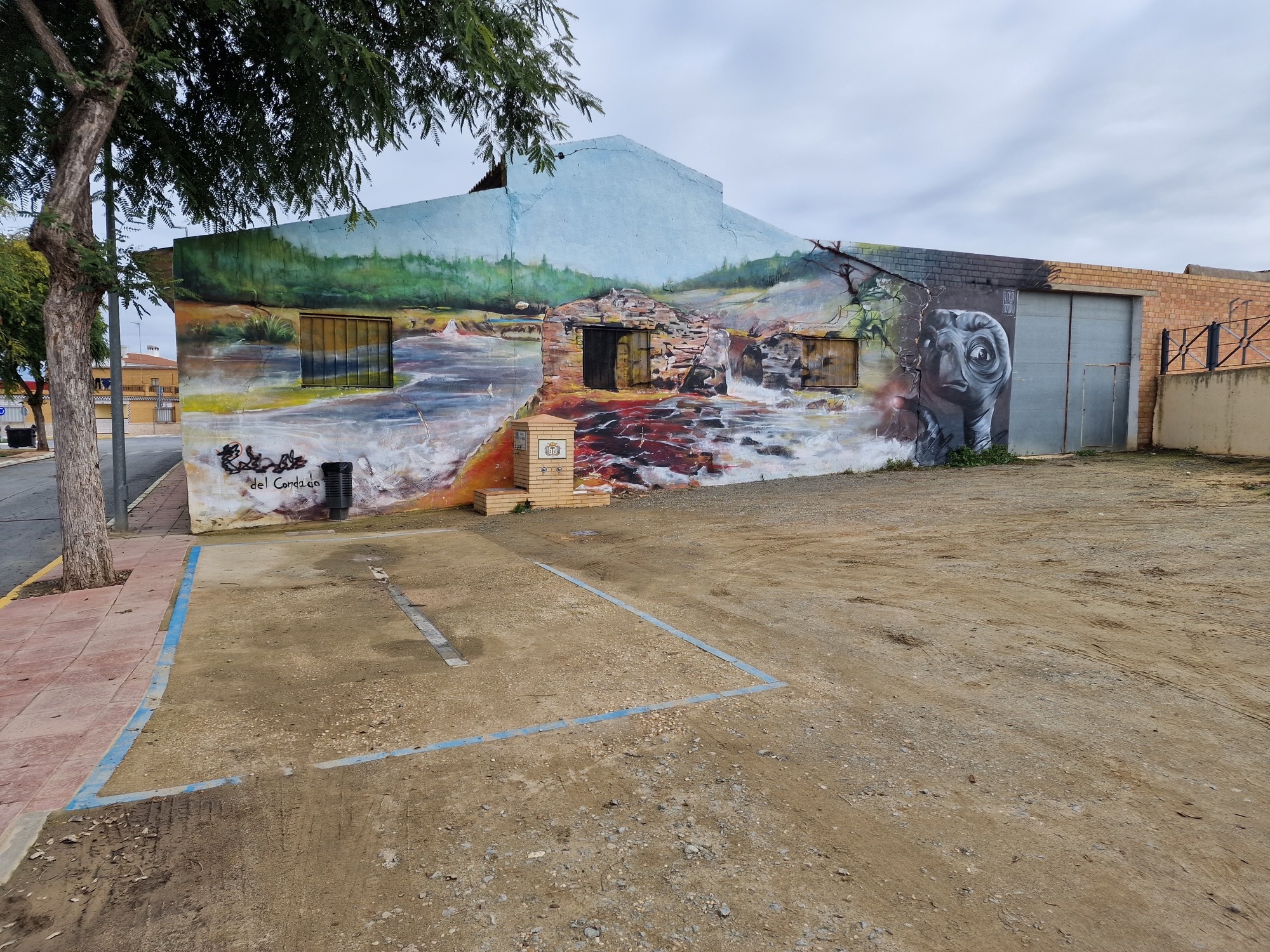 Área autocaravanas La Palma — Stellplatz in La Palma del Condado