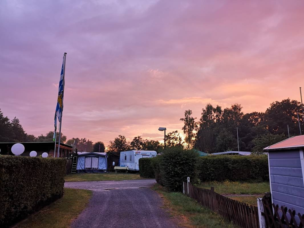 Camping Platz Naturfreunde — Camping in Walldorf