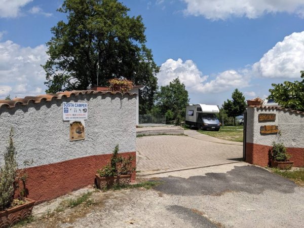 Area Sosta Camper Fardella — Photo 6