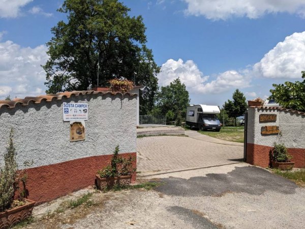 Area Sosta Camper Fardella — Fotografie 5
