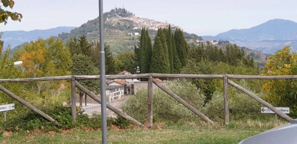 Area Sosta Camper Fardella — Fotografie 3